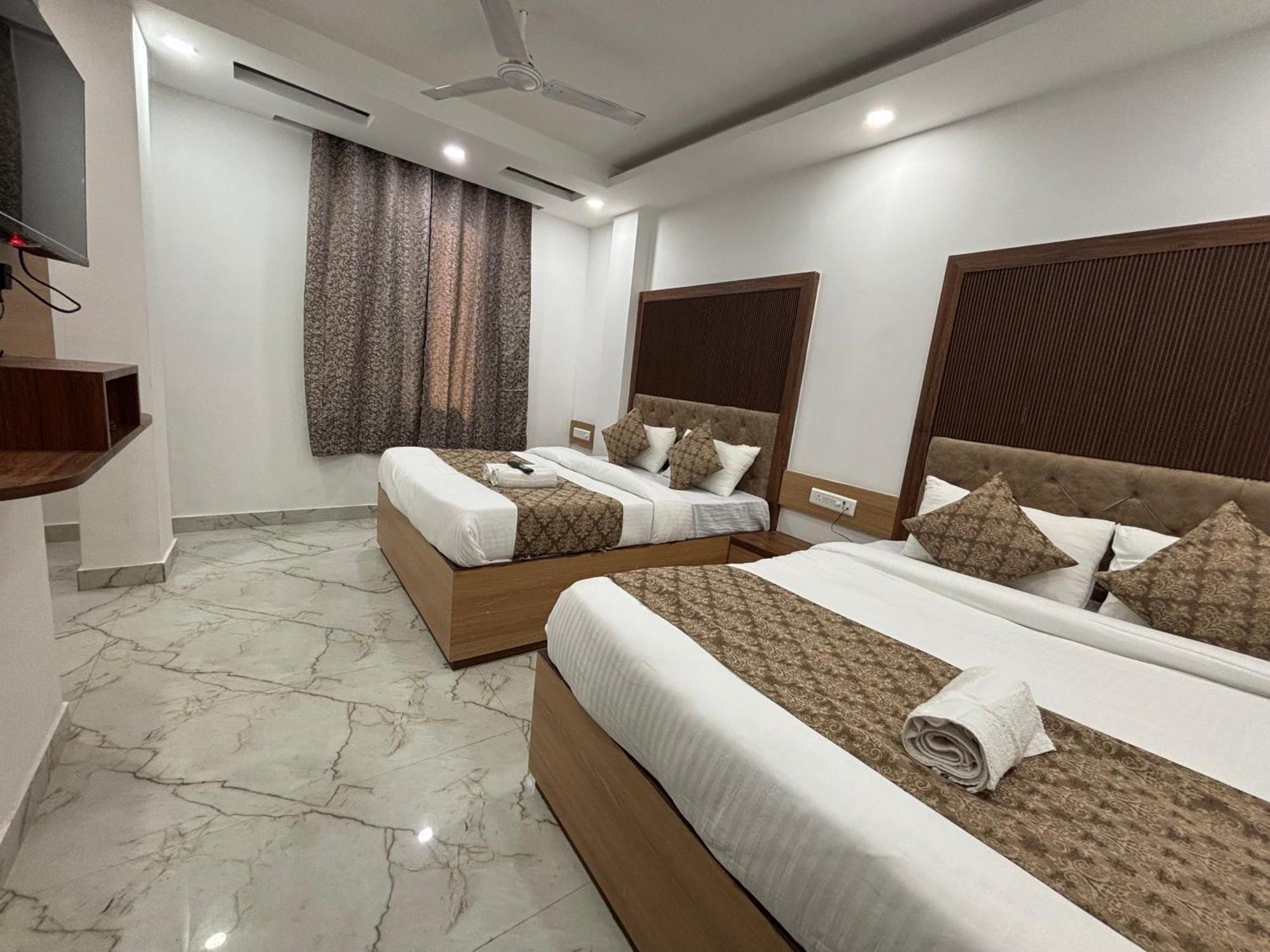 Cg Internationl By Sweet Guest House New Delhi Exteriör bild