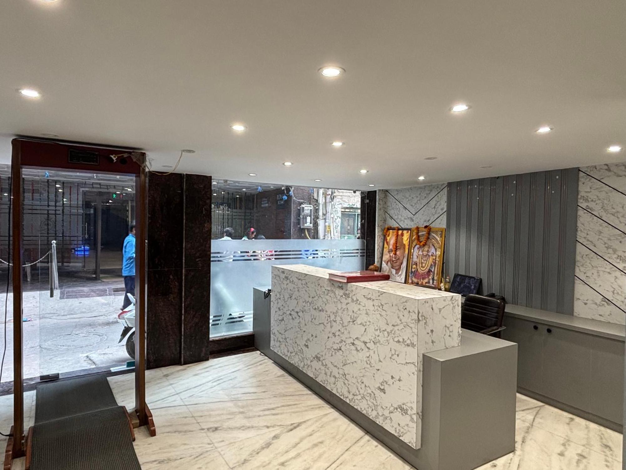 Cg Internationl By Sweet Guest House New Delhi Exteriör bild