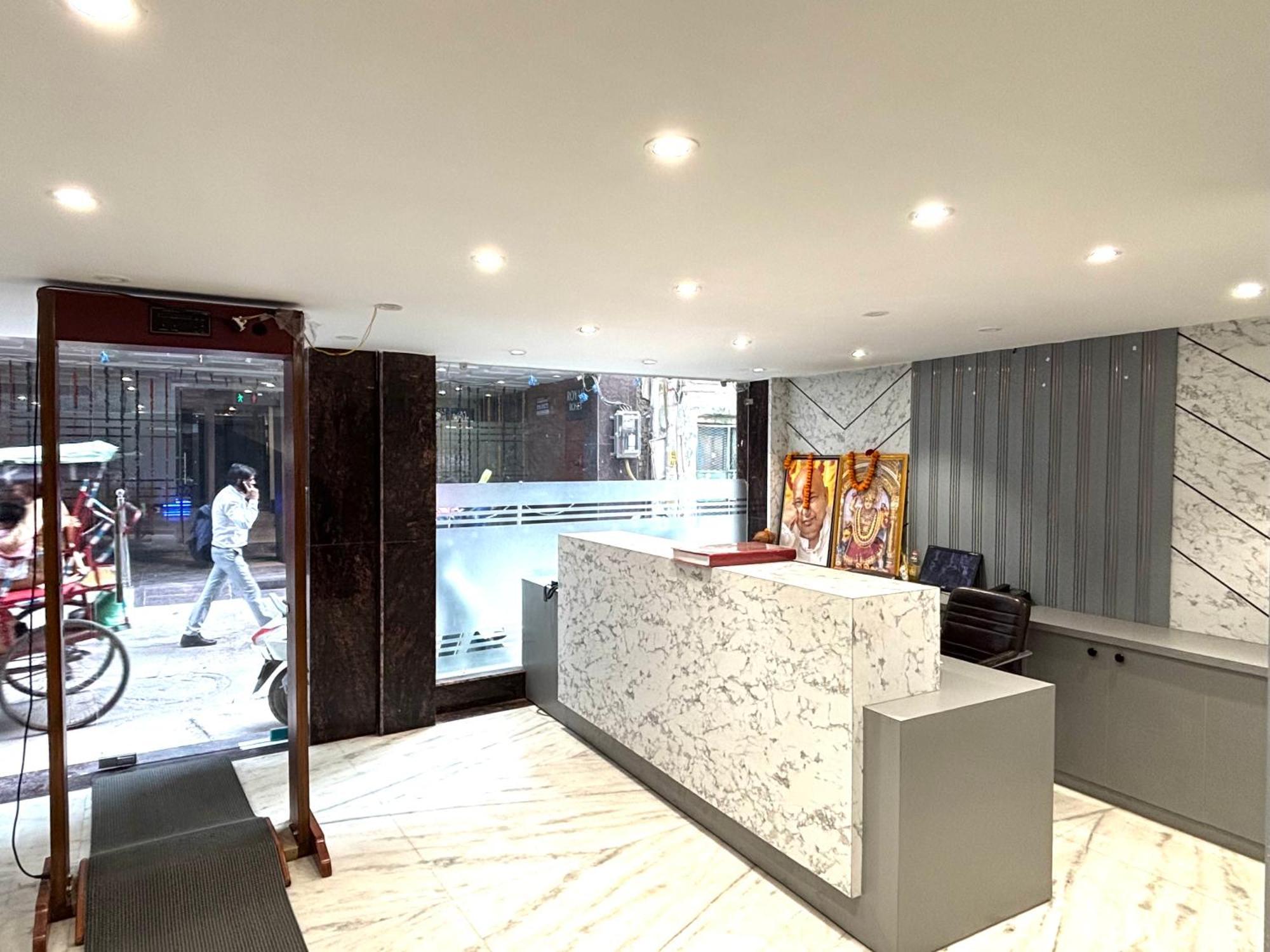 Cg Internationl By Sweet Guest House New Delhi Exteriör bild