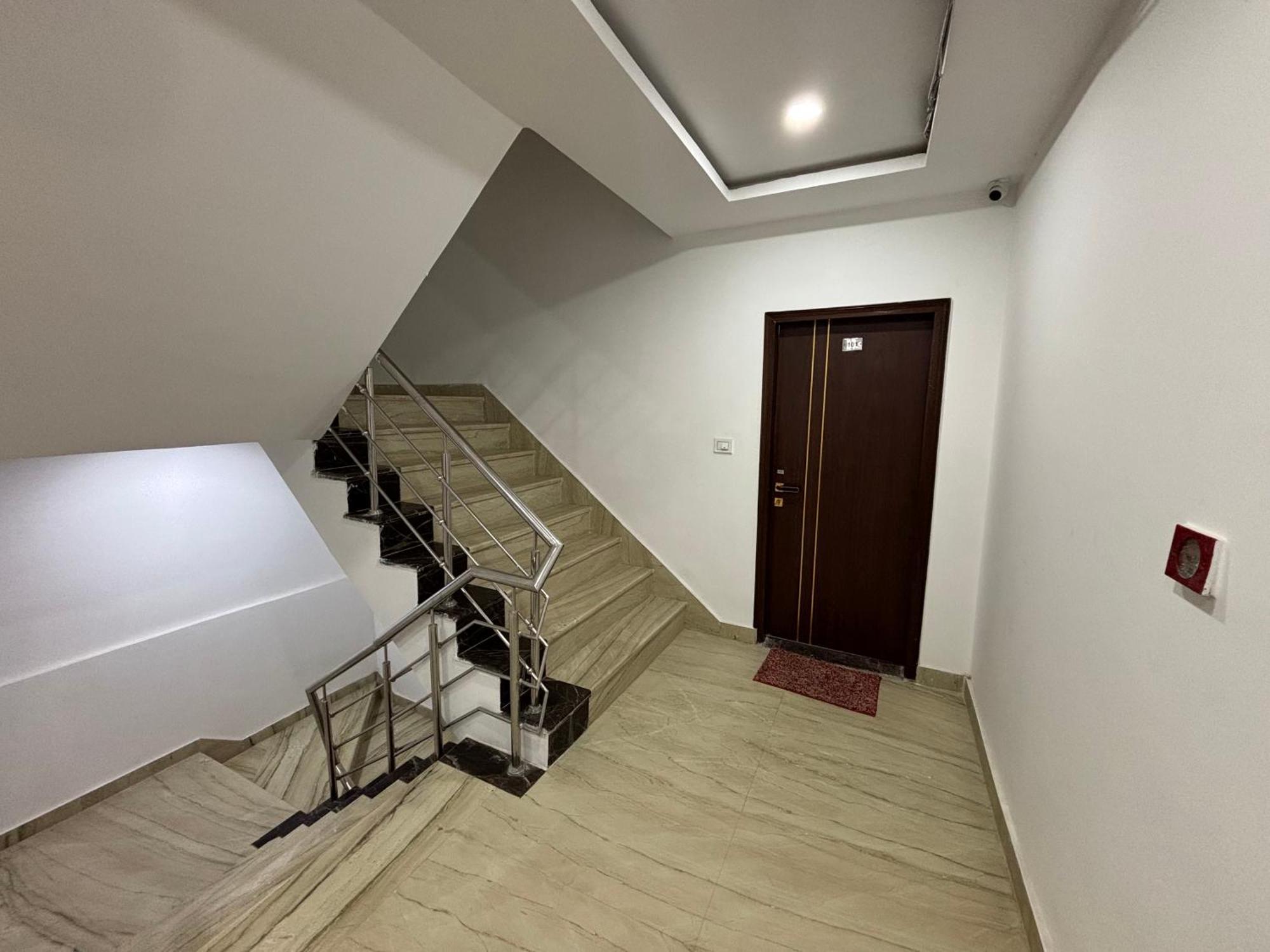 Cg Internationl By Sweet Guest House New Delhi Exteriör bild